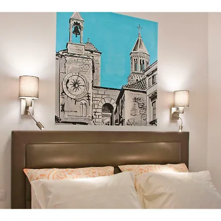 Apartman Idro Directly At The *