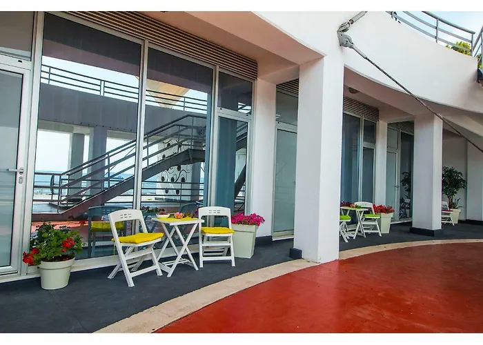 Apartament Idro Directly At The