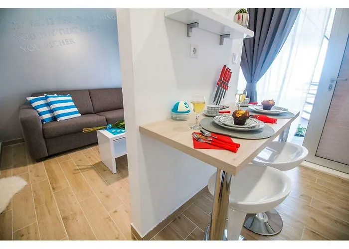 Idro Directly At The Apartament *