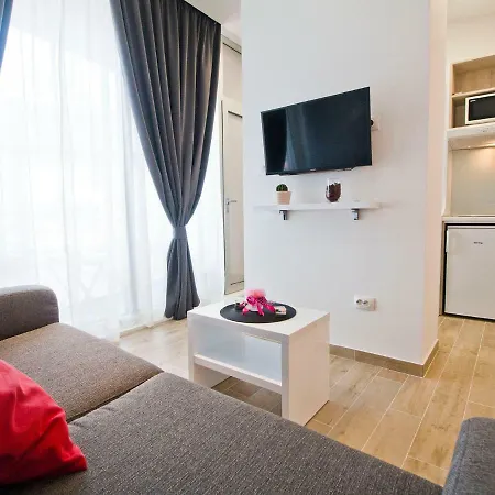 Idro Directly At The *