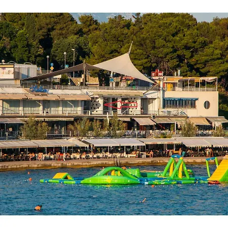 Daire Idro Directly At The *